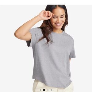 All birds Classic Gray Women's T-Shirt